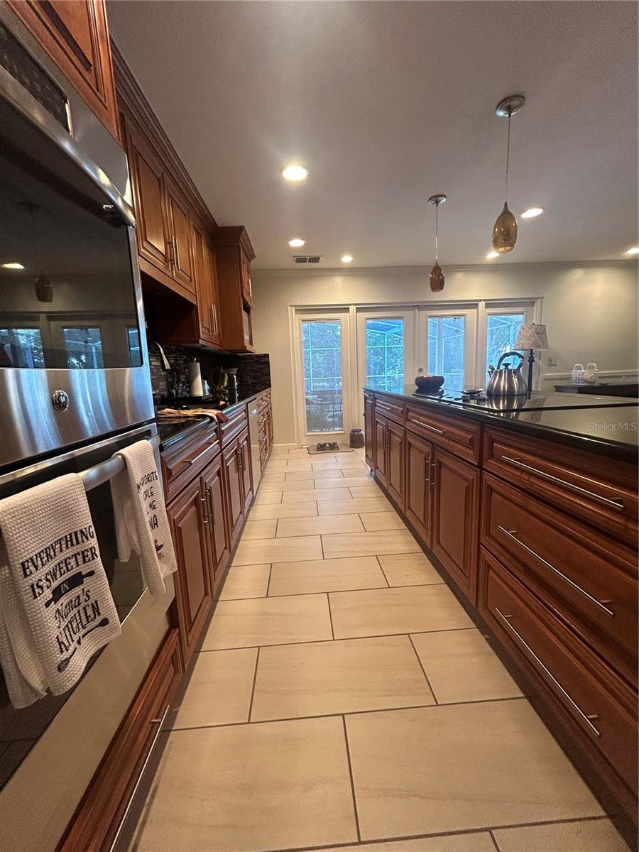 Kitchen - 2935 PLANTATION RD, WINTER HAVEN
