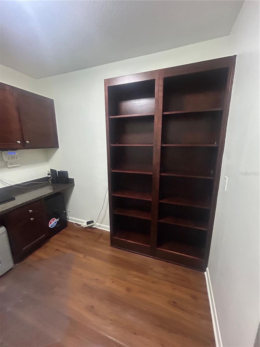 Home Office - 2935 PLANTATION RD, WINTER HAVEN
