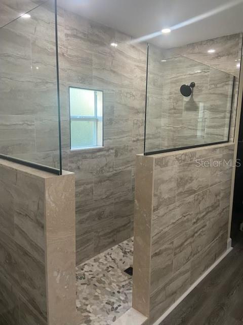 Master Shower - 2935 PLANTATION RD, WINTER HAVEN