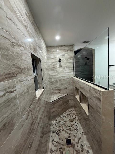Master Bath - 2935 PLANTATION RD, WINTER HAVEN