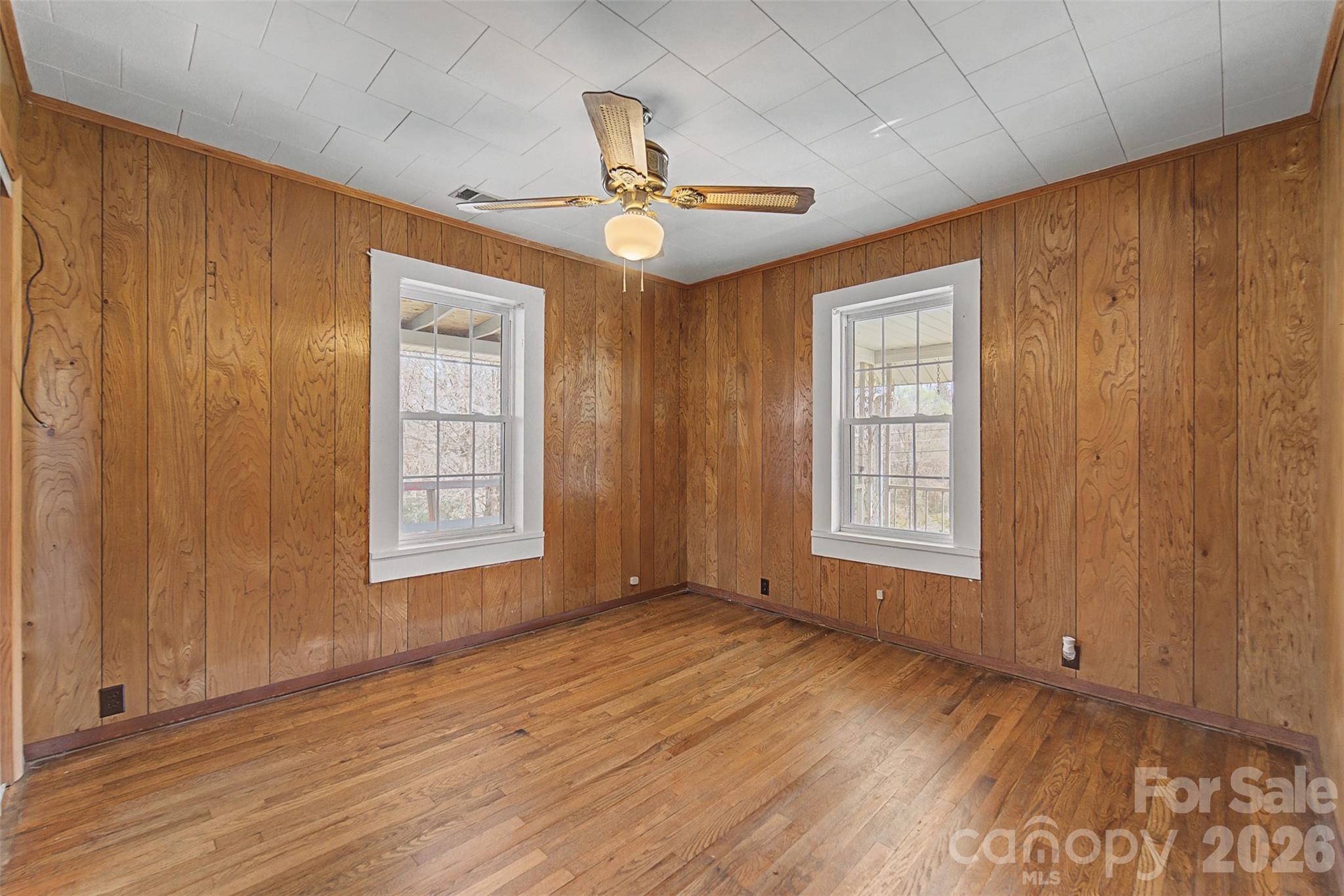 Single Family Residence at 318 Sunrise Park, Sylva, photo 8 of 47