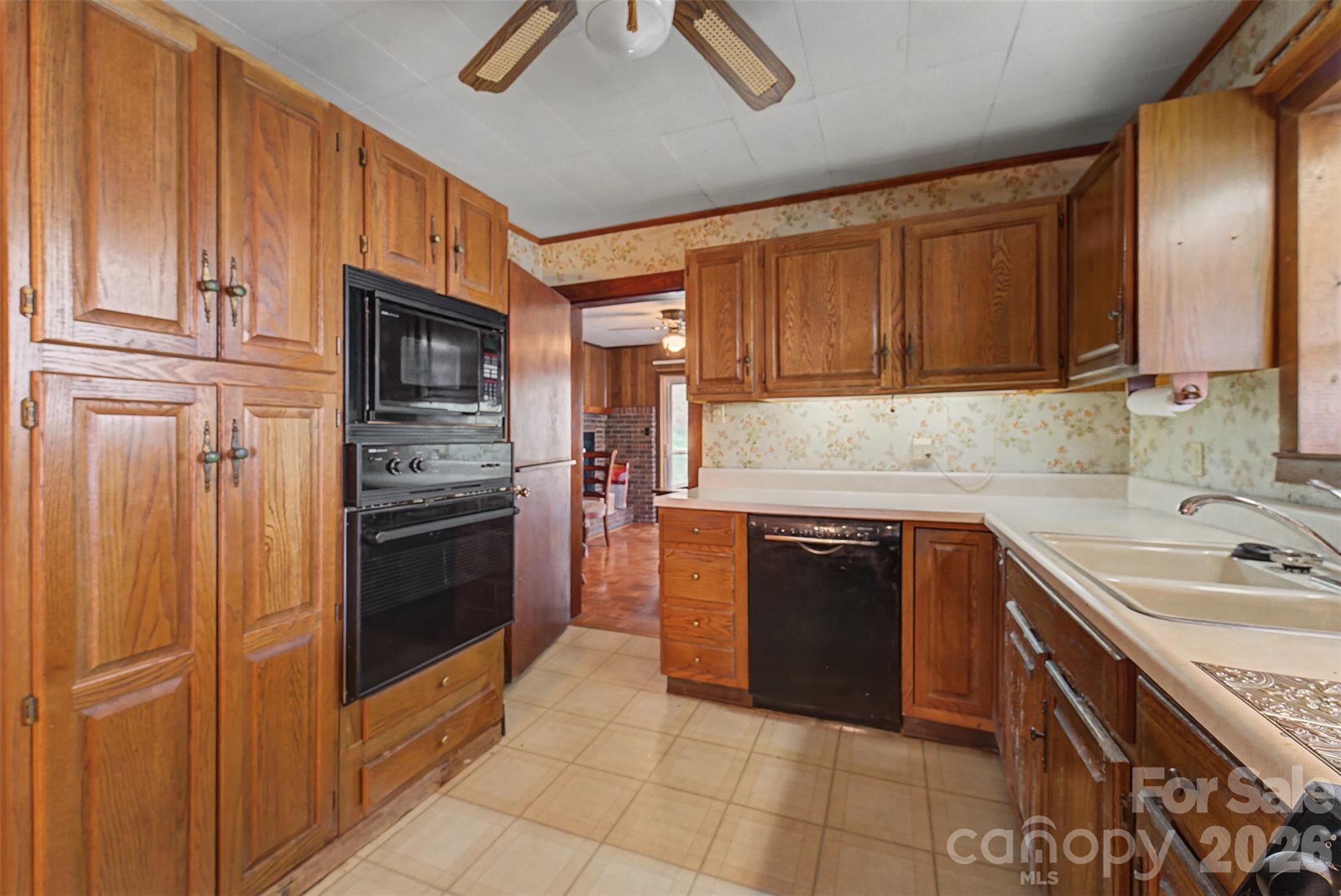Single Family Residence at 318 Sunrise Park, Sylva, photo 16 of 47
