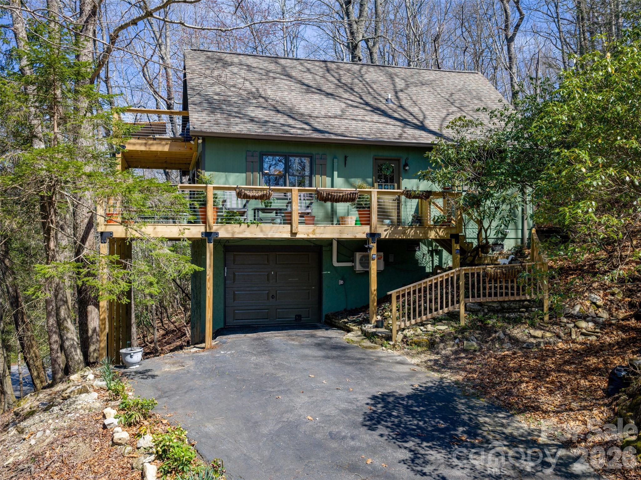 Single Family Residence at 31 Elseetos Drive, Brevard, photo 31 of 37