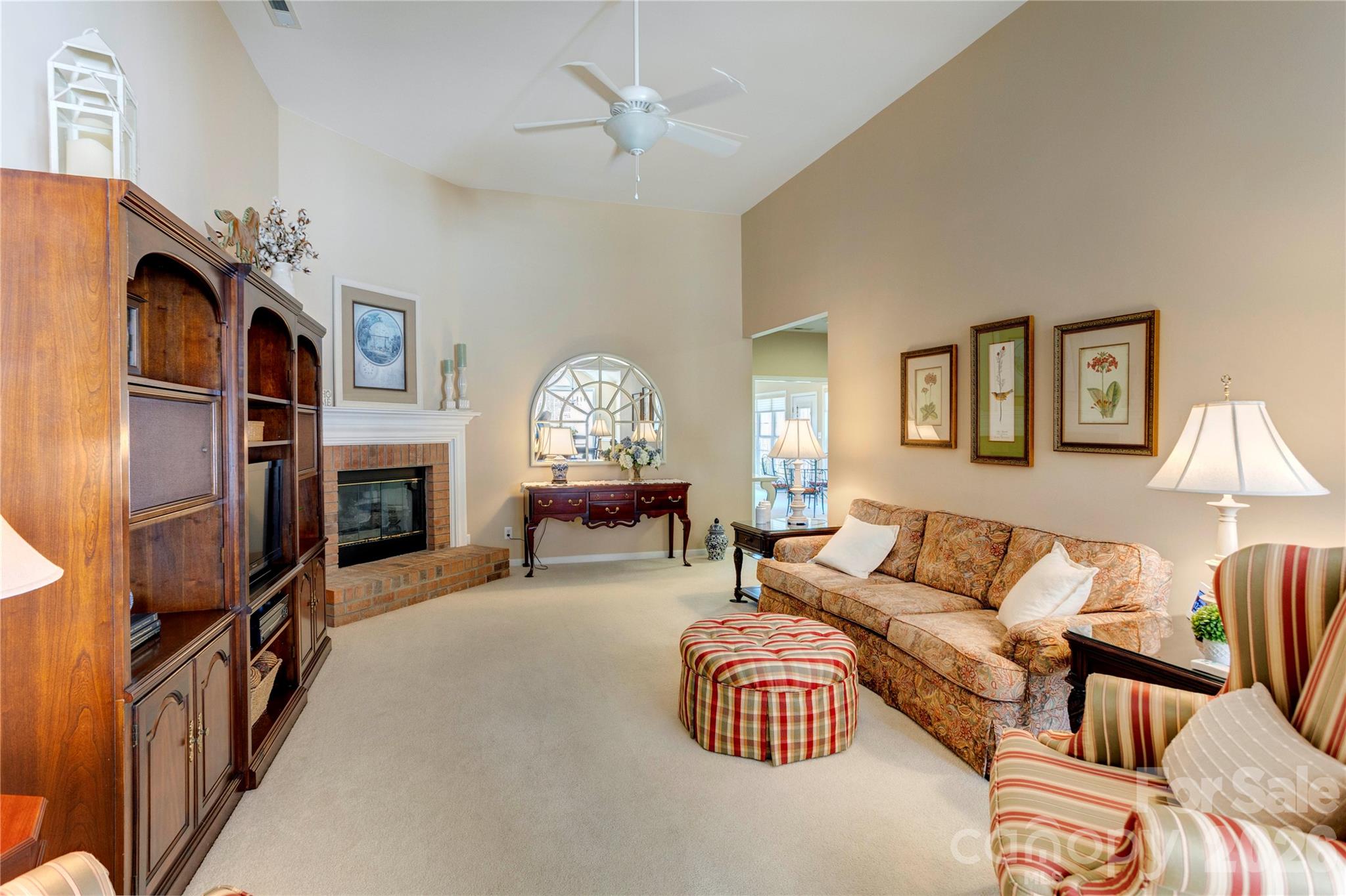 Great Room - 580 Gatsby Place NW, Concord