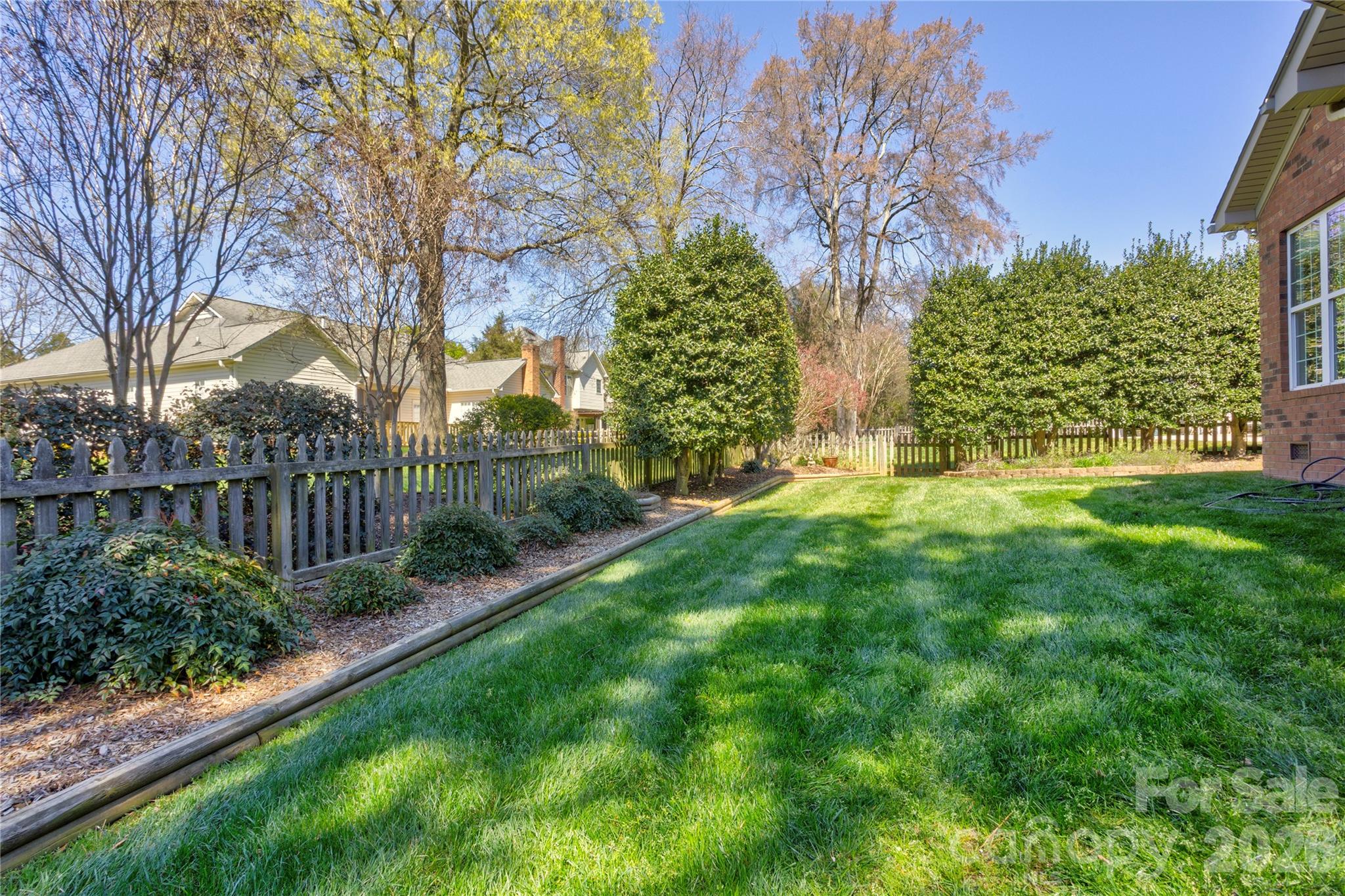 Rear/Side Yard - 580 Gatsby Place NW, Concord