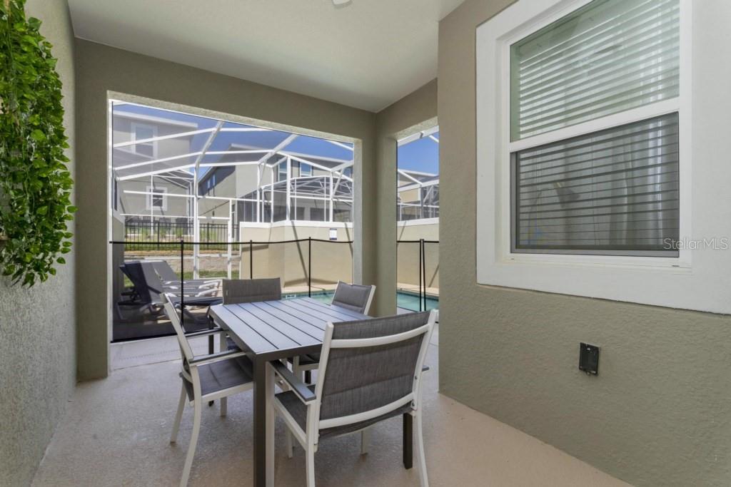 Townhouse at 986 SPLASH SHOT PL, DAVENPORT, photo 23 of 55