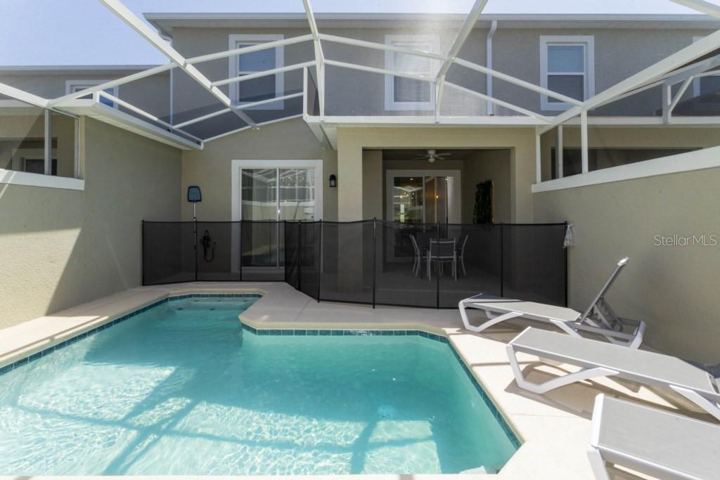 Townhouse at 986 SPLASH SHOT PL, DAVENPORT, photo 25 of 55