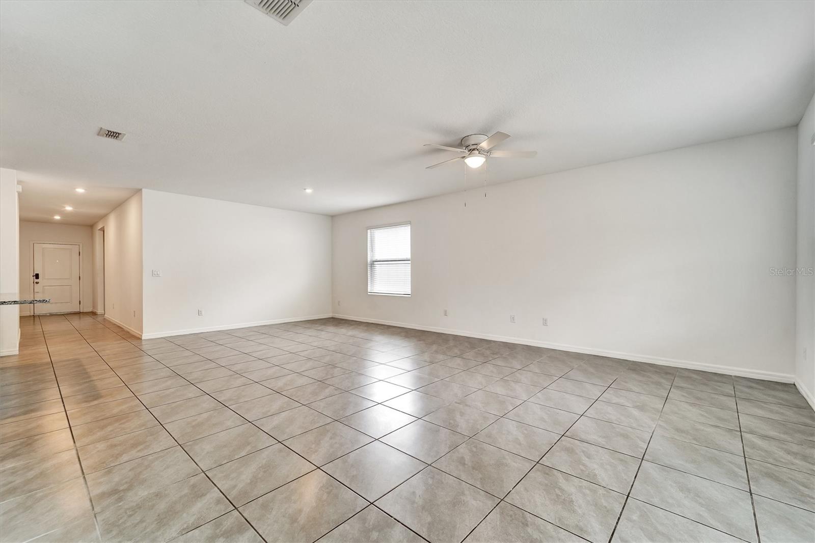 Single Family Residence at 6963 SHELBY LYNN WAY, ZEPHYRHILLS, photo 7 of 21