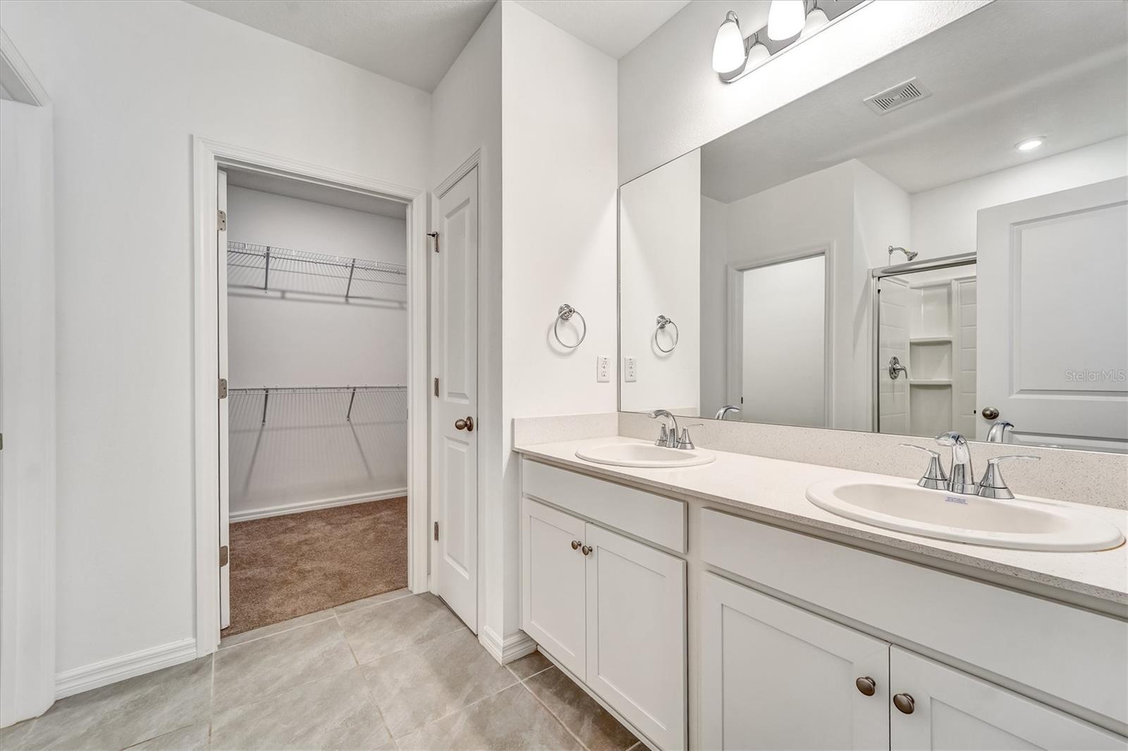 Primary bathroom - 6963 SHELBY LYNN WAY, ZEPHYRHILLS