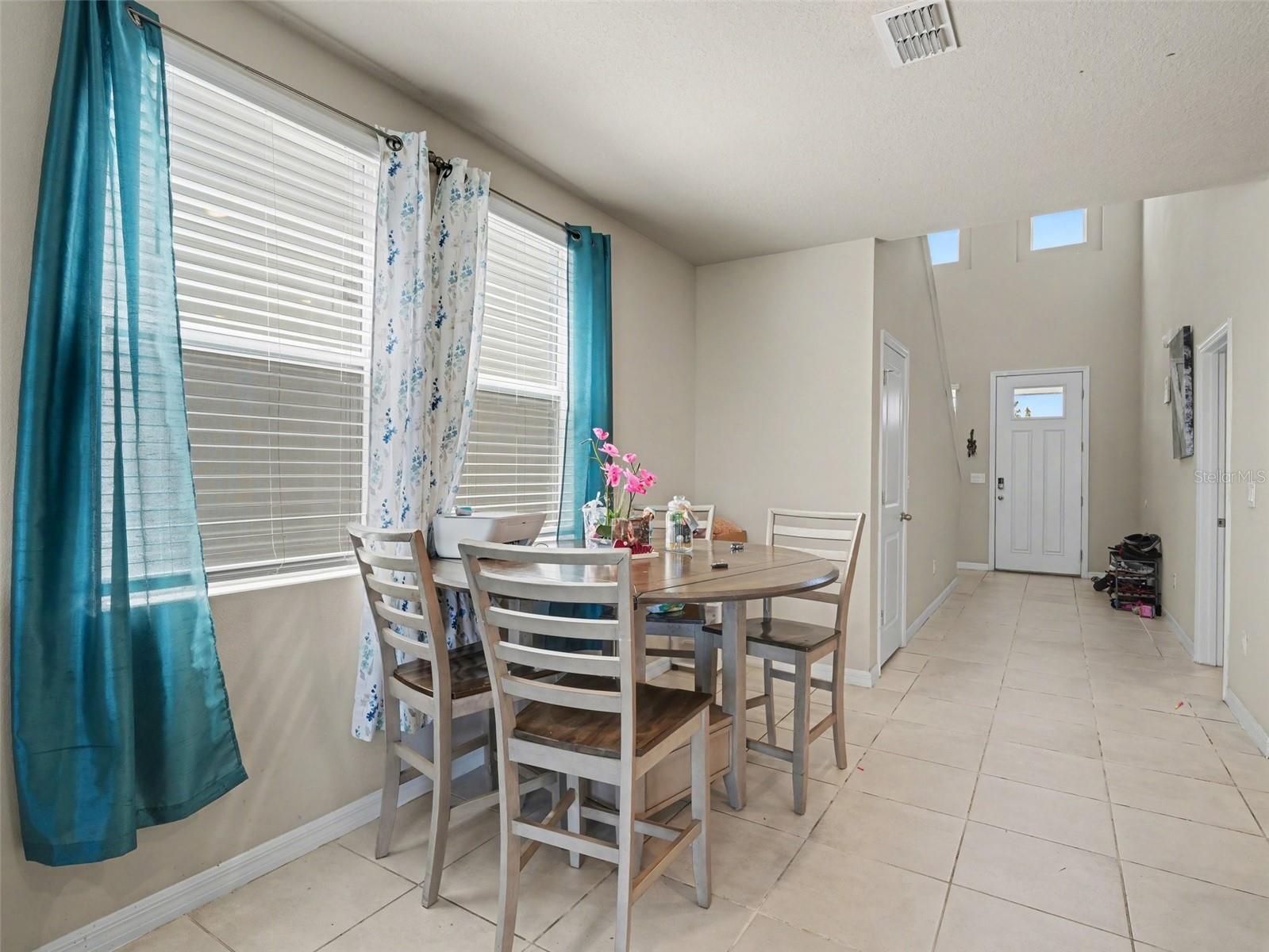 Single Family Residence at 7144 BOGGY CREEK PL, PARRISH, photo 4 of 24