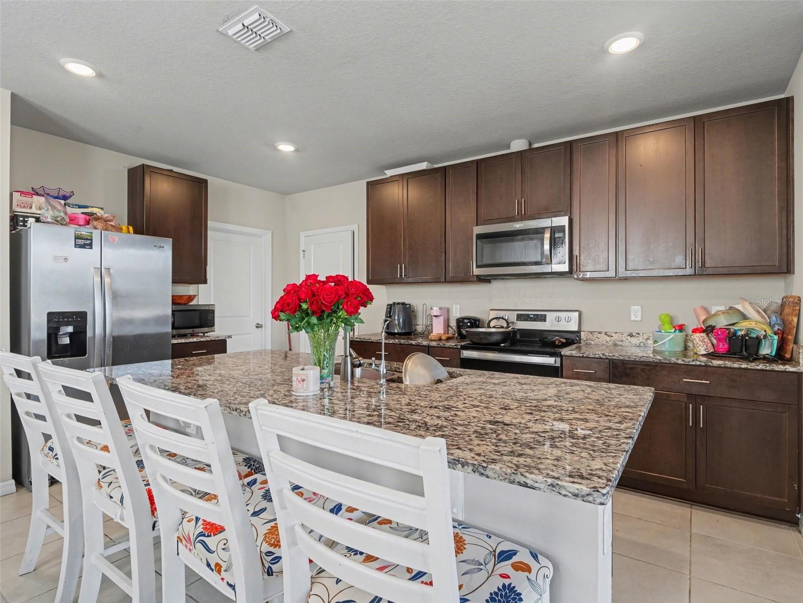 Single Family Residence at 7144 BOGGY CREEK PL, PARRISH, photo 2 of 24