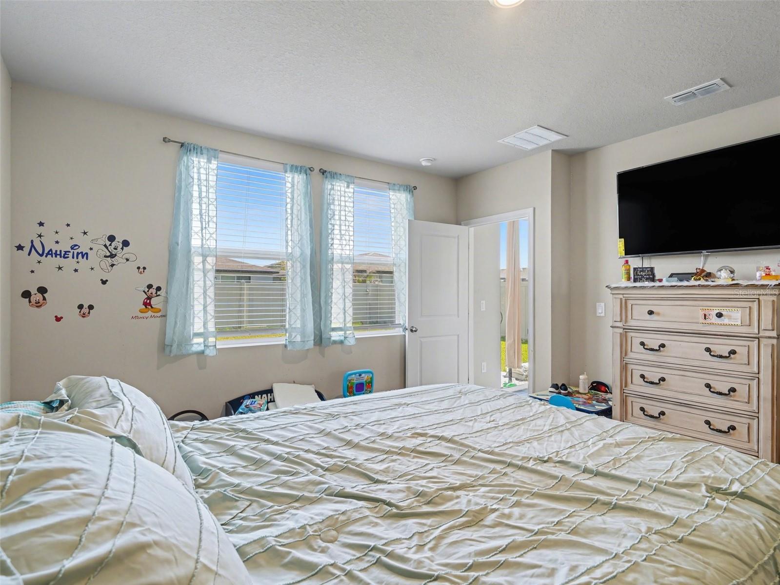 Single Family Residence at 7144 BOGGY CREEK PL, PARRISH, photo 12 of 24