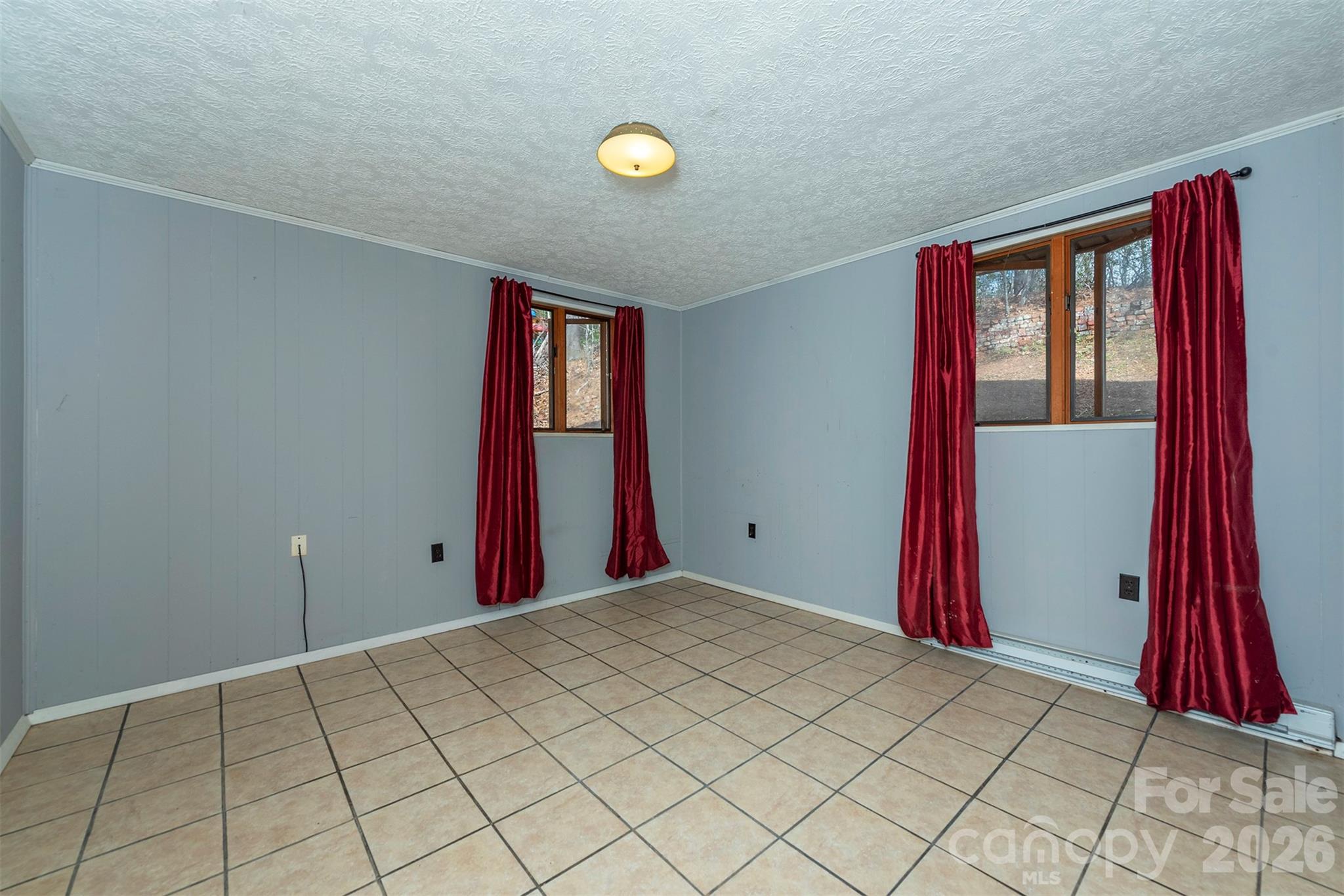 Single Family Residence at 118 Richard Lane, Black Mountain, photo 31 of 43
