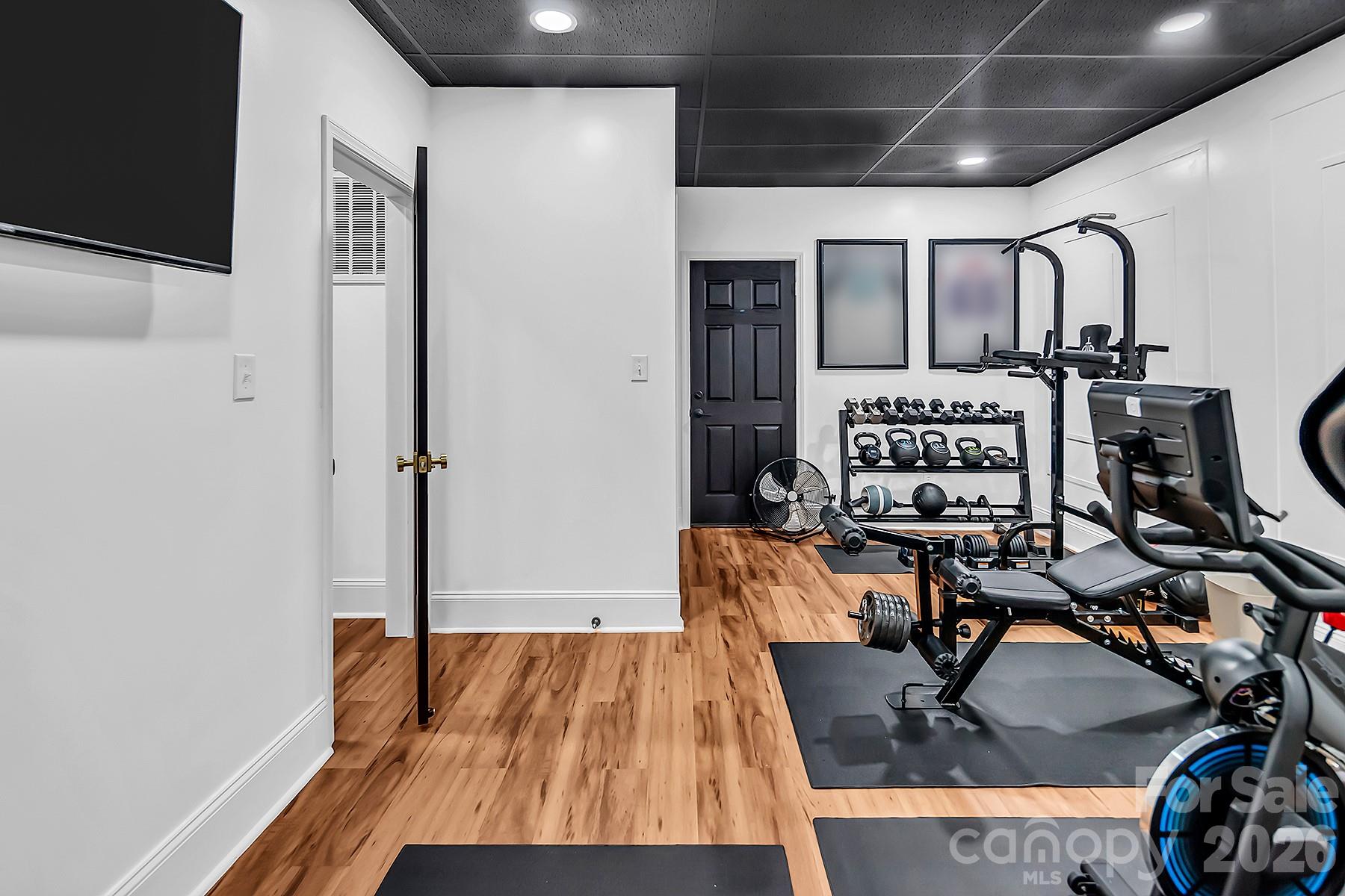 Exercise Room in Basement - 394 Stone Cliff Lane, Lake Wylie