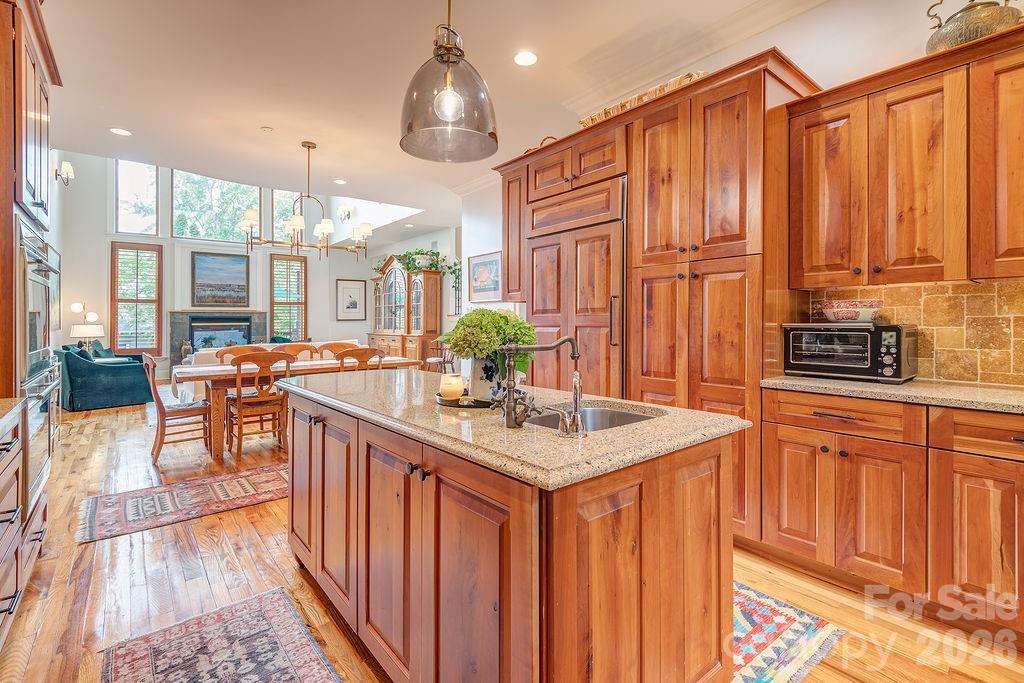 Single Family Residence at 3 Gale Kelly Court, Weaverville, photo 12 of 37