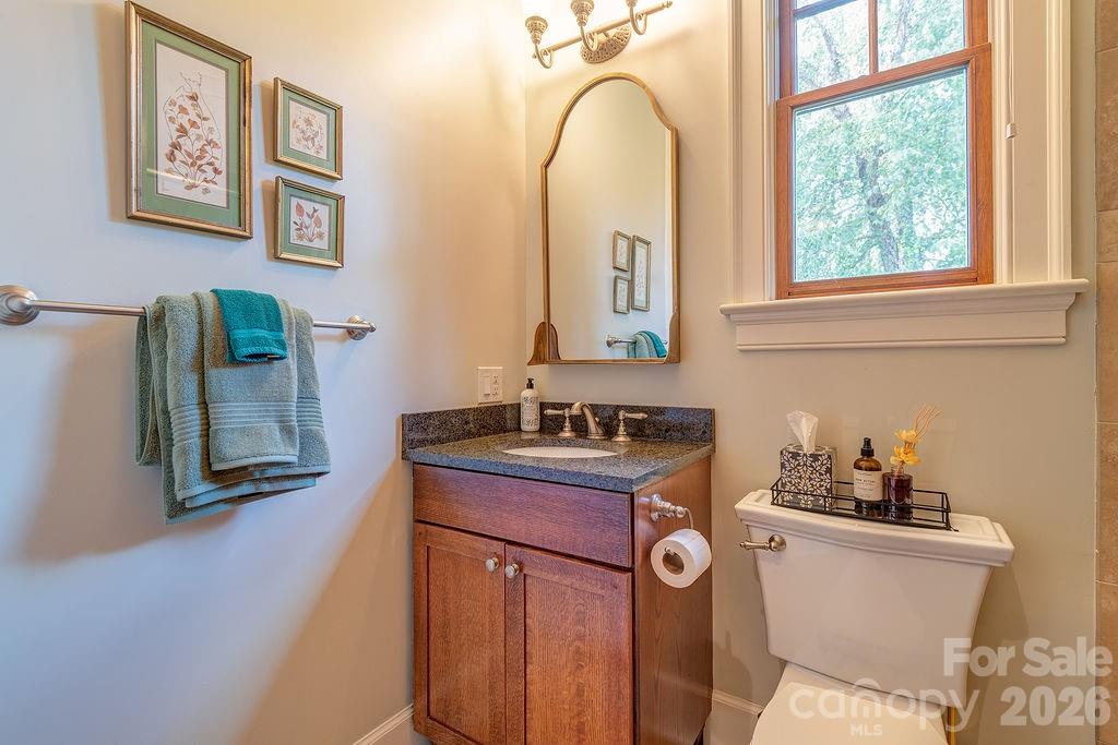 Single Family Residence at 3 Gale Kelly Court, Weaverville, photo 20 of 37