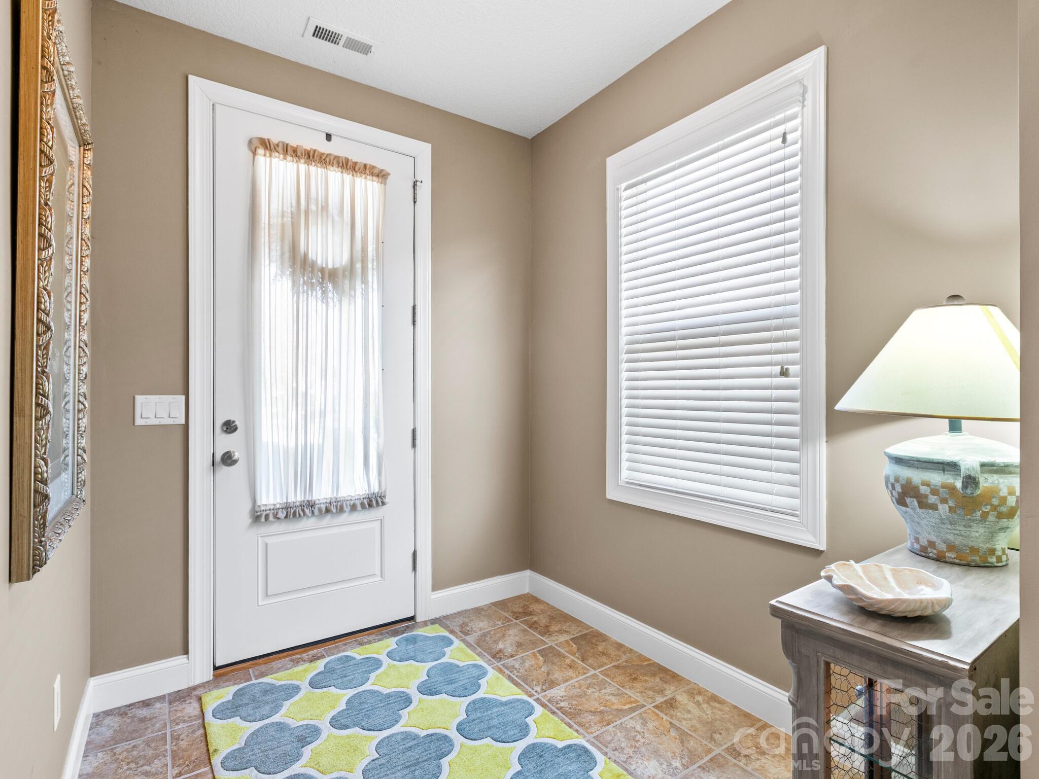 Single Family Residence at 7 Eagle Creek Trail S, Flat Rock, photo 4 of 29