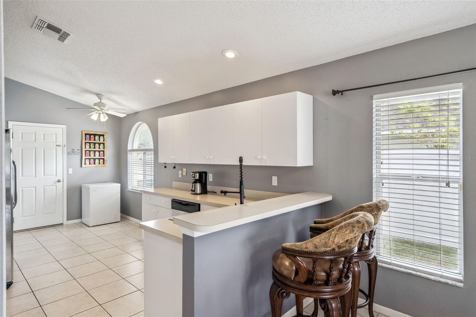 Single Family Residence at 527 DURANGO LOOP ST, DAVENPORT, photo 6 of 26