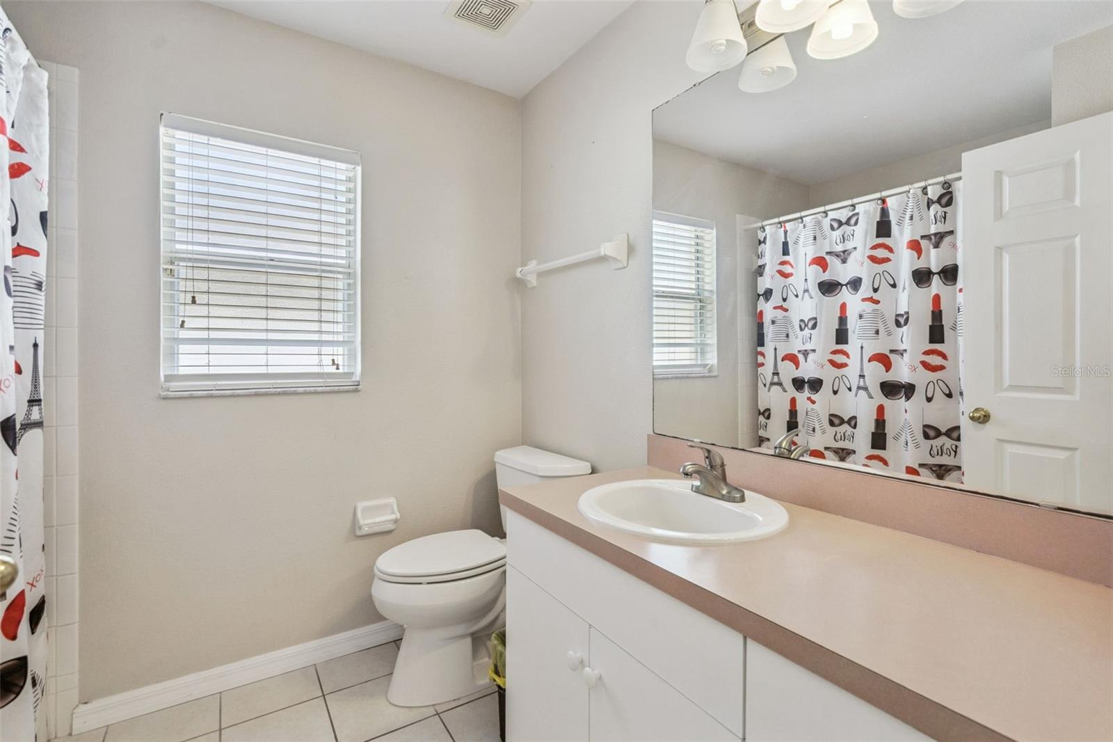 Single Family Residence at 527 DURANGO LOOP ST, DAVENPORT, photo 13 of 26