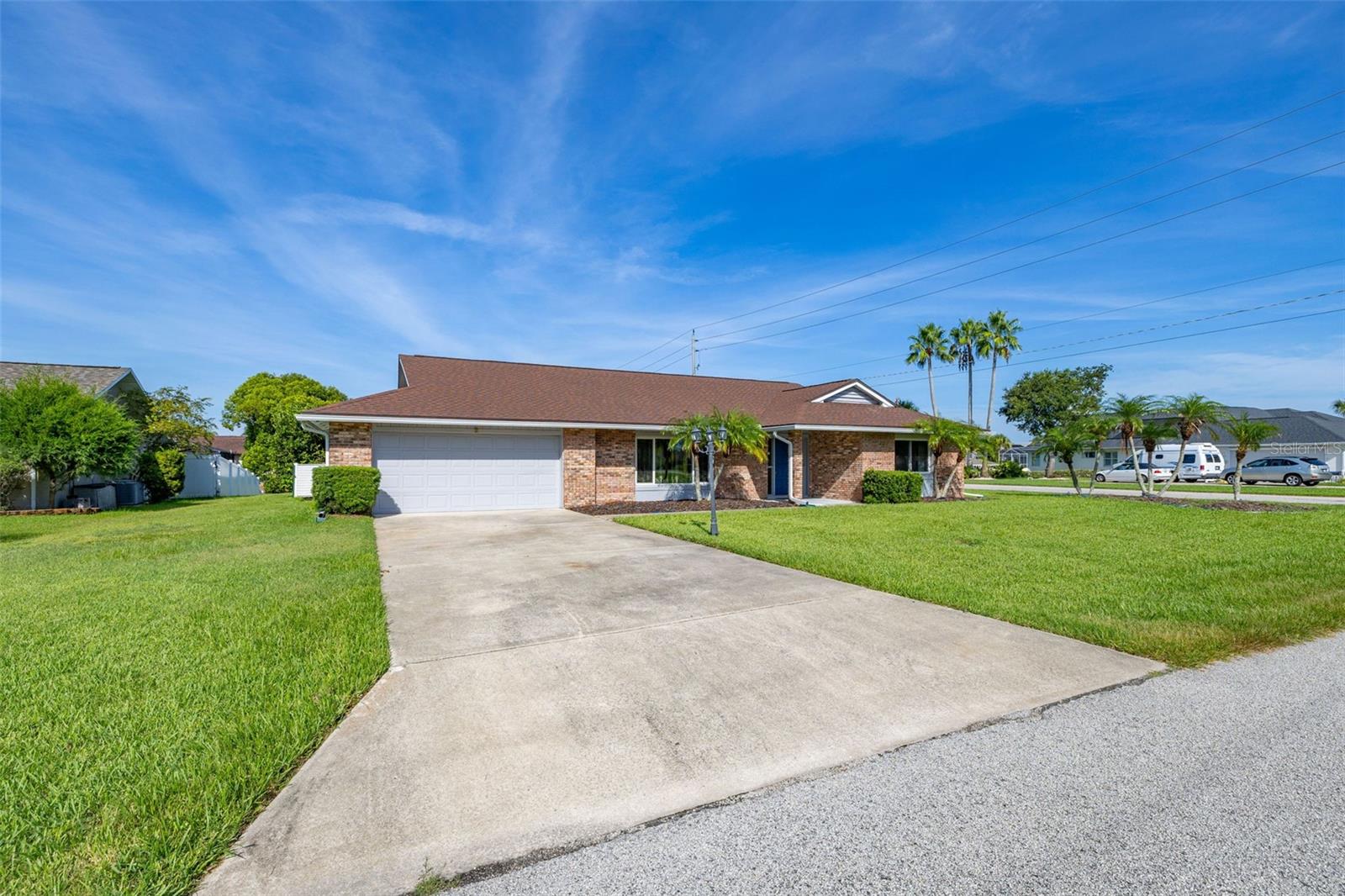 Single Family Residence at 2 CLAYMONT CT S, PALM COAST, photo 3 of 93