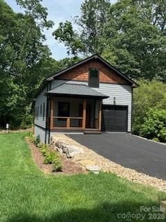 Single Family Residence at 203 2 S Oconeechee Avenue, Black Mountain, photo 6 of 22