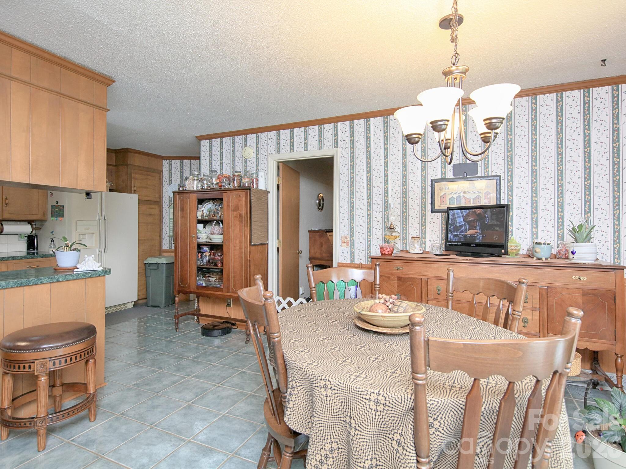 Dining Room - 269 Johnson Dairy Road, Mooresville