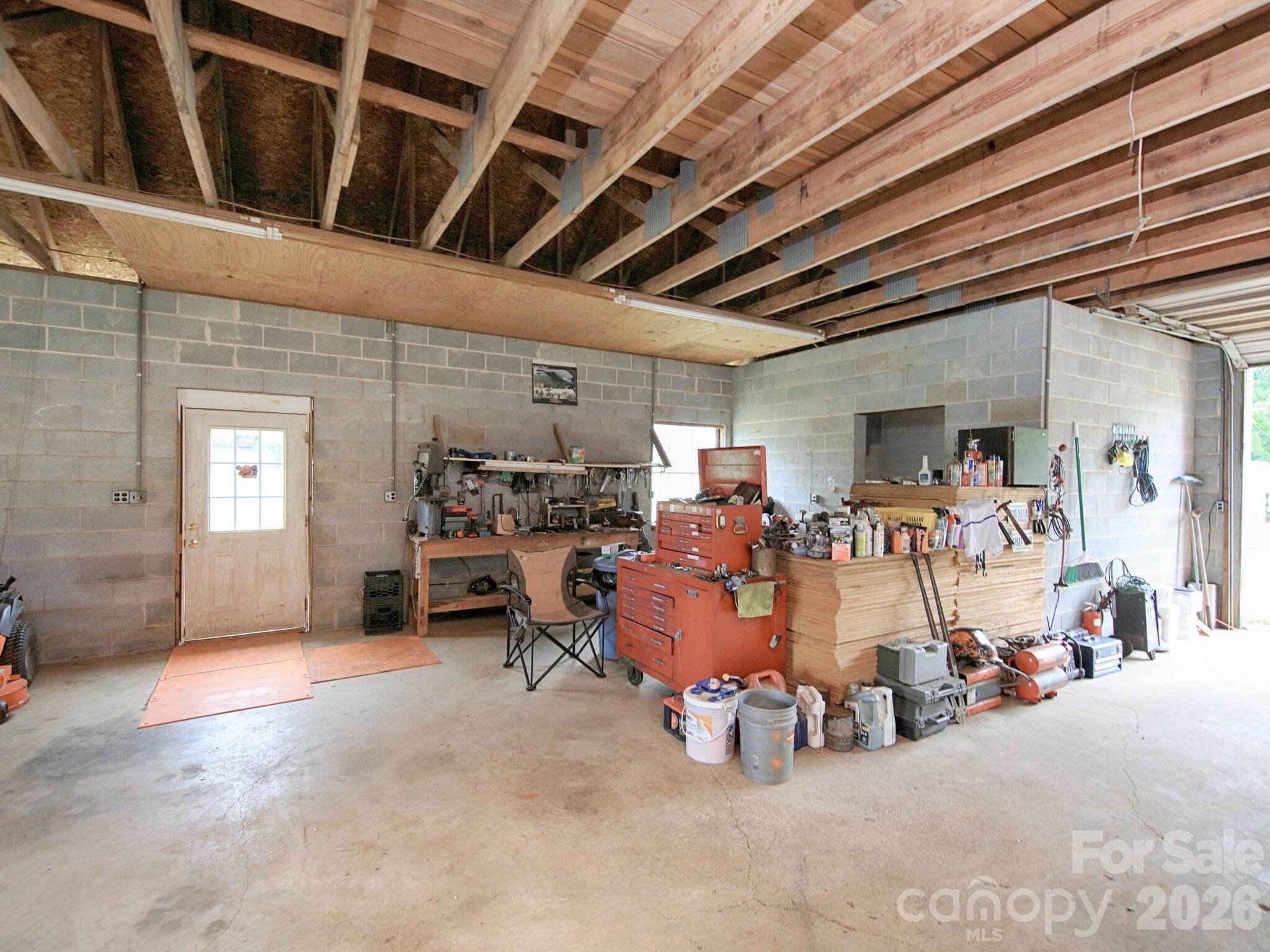 Barn/workshop/autoshop - 269 Johnson Dairy Road, Mooresville