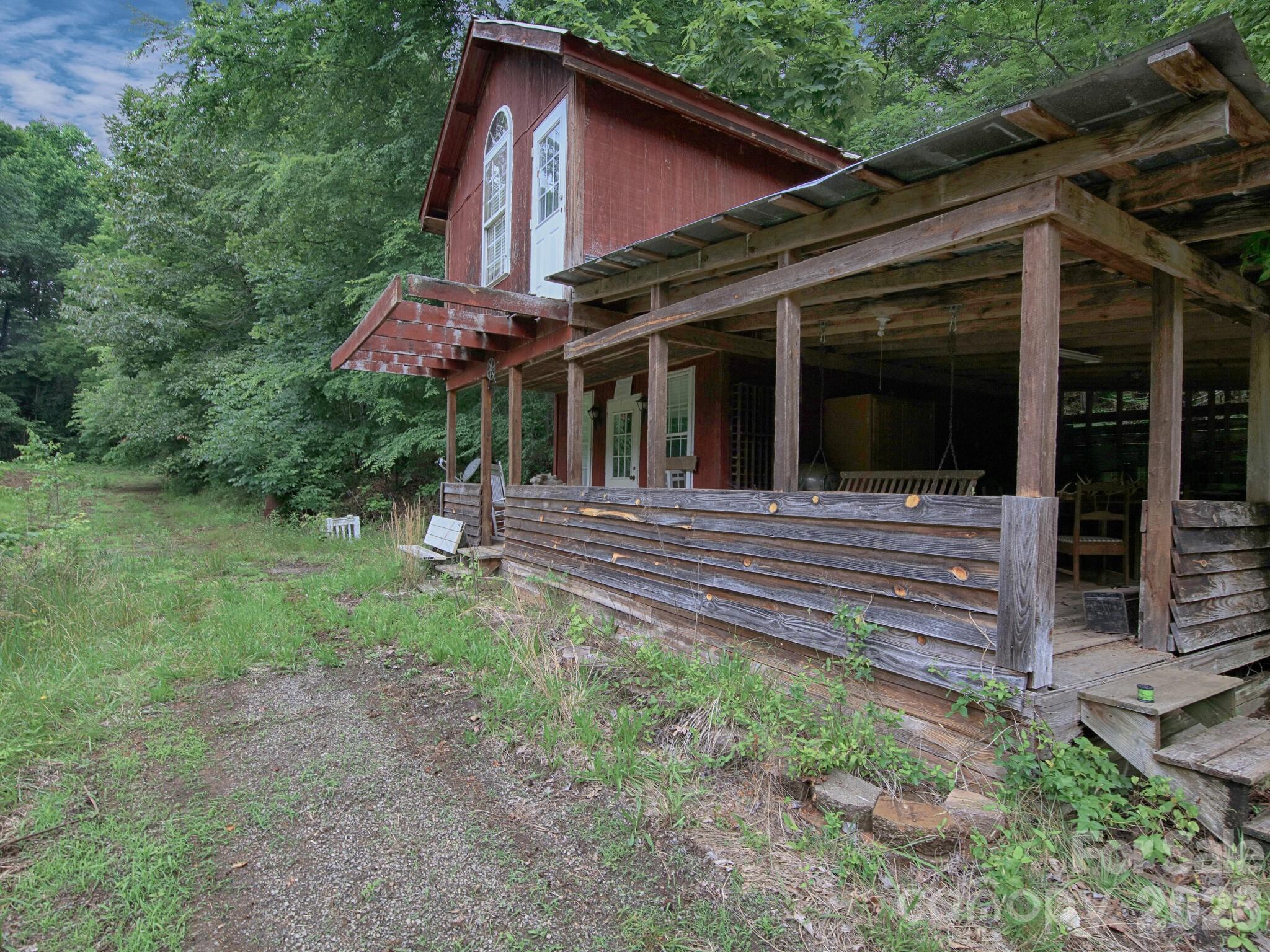 Cabin - 269 Johnson Dairy Road, Mooresville