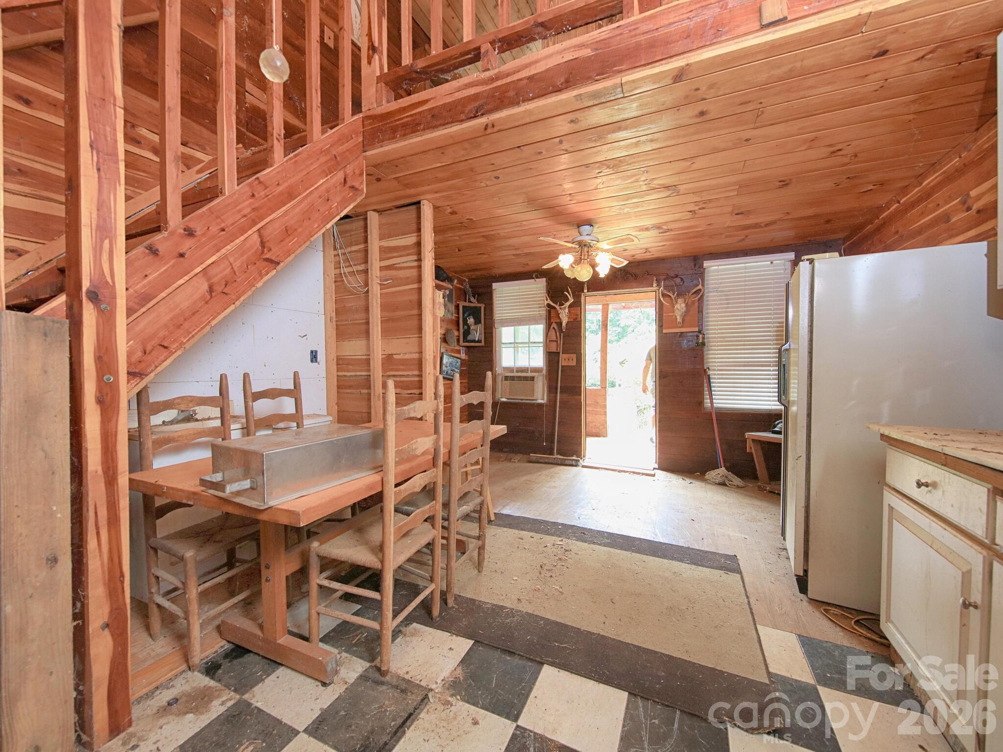 Cabin - 269 Johnson Dairy Road, Mooresville