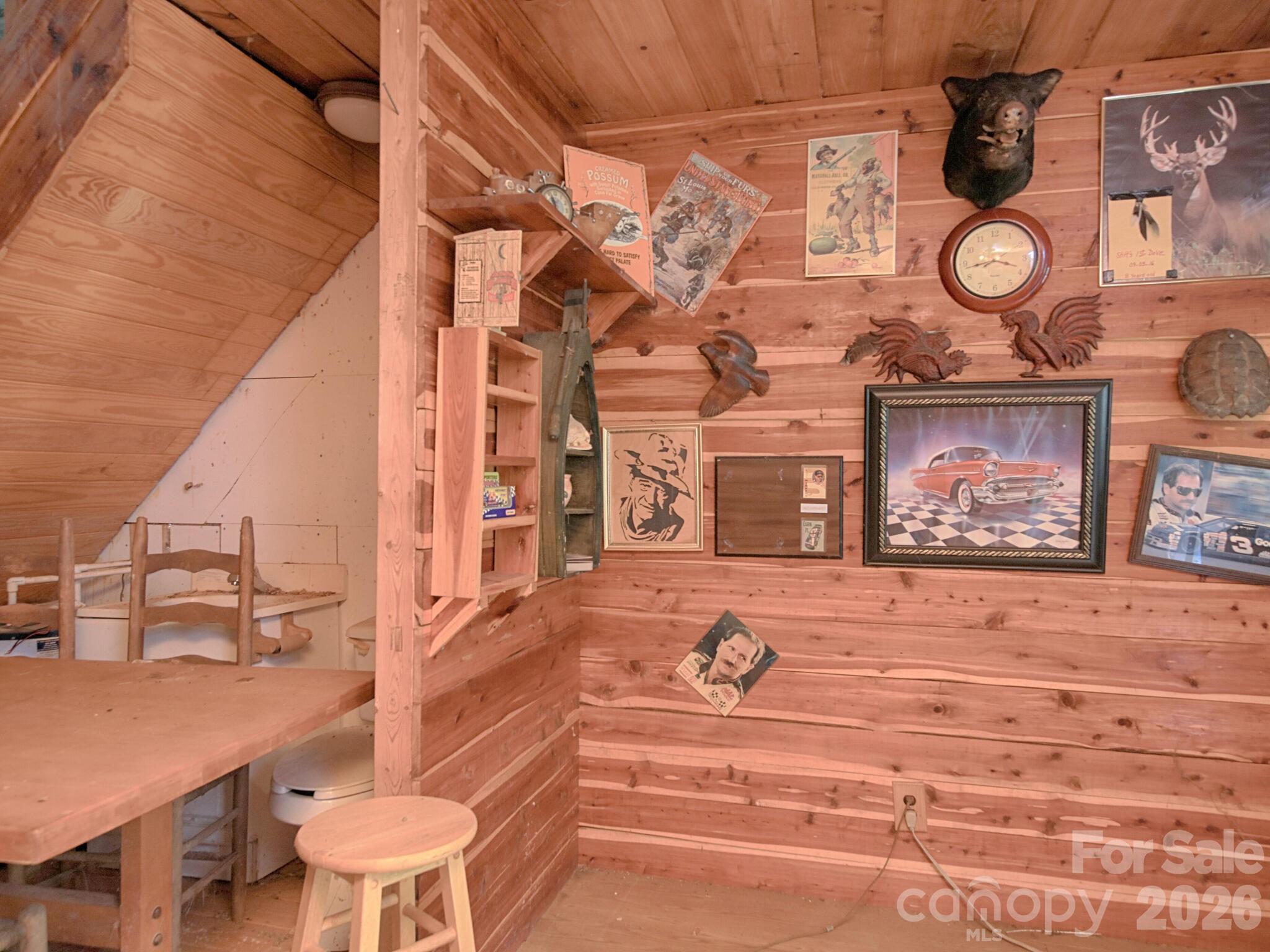 Cabin - 269 Johnson Dairy Road, Mooresville