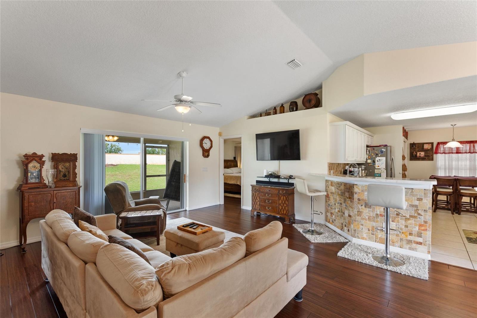 Single Family Residence at 144 MORNING GLORY CIR, WINTER HAVEN, photo 14 of 42
