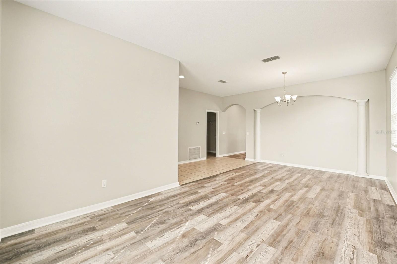 Single Family Residence at 2727 EAGLE CLIFF DR, KISSIMMEE, photo 7 of 30