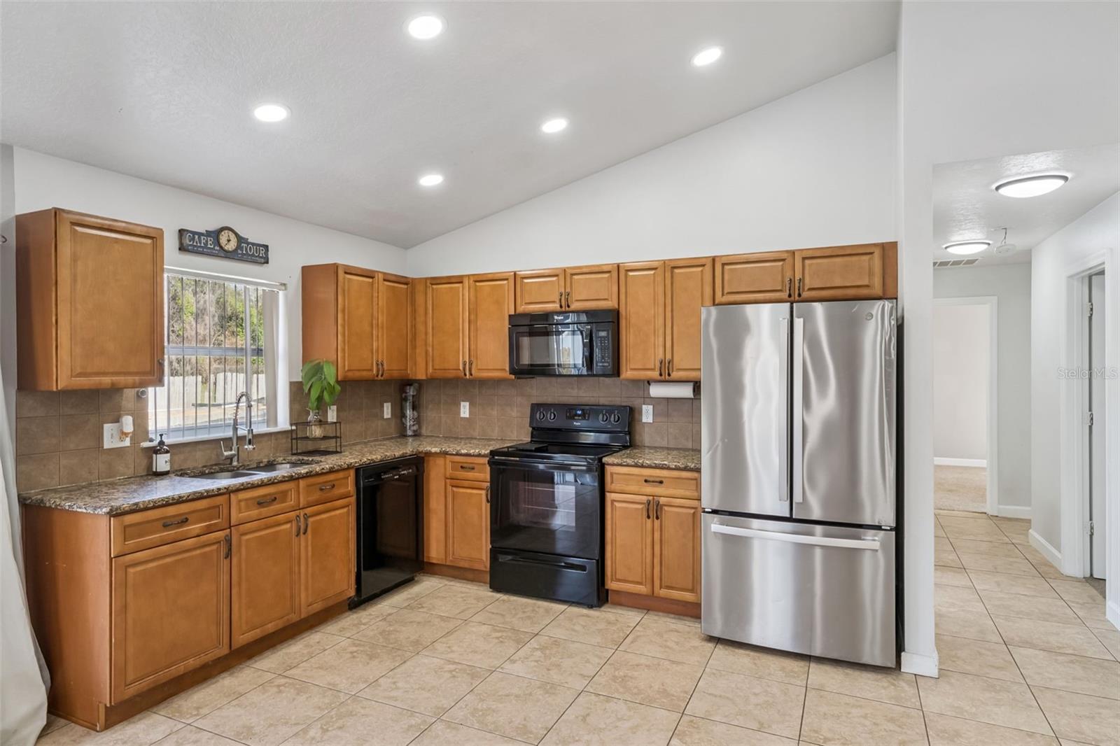 Single Family Residence at 219 E 15TH ST, APOPKA, photo 3 of 21
