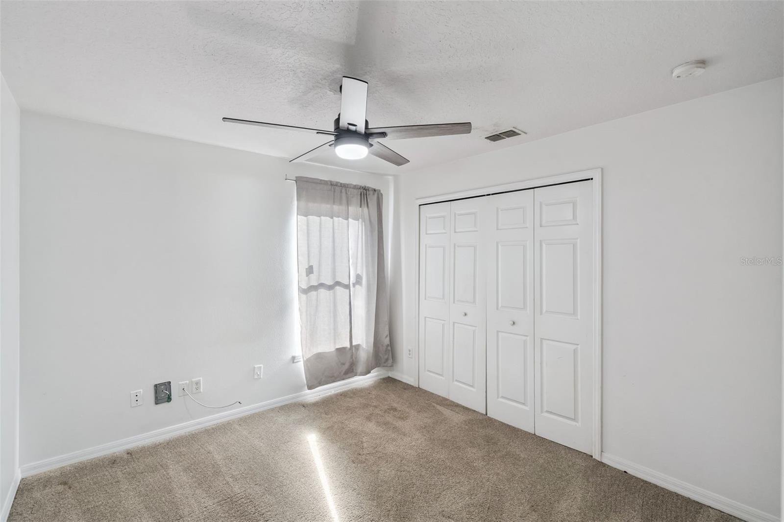 Guest Bedroom 1 - 219 E 15TH ST, APOPKA