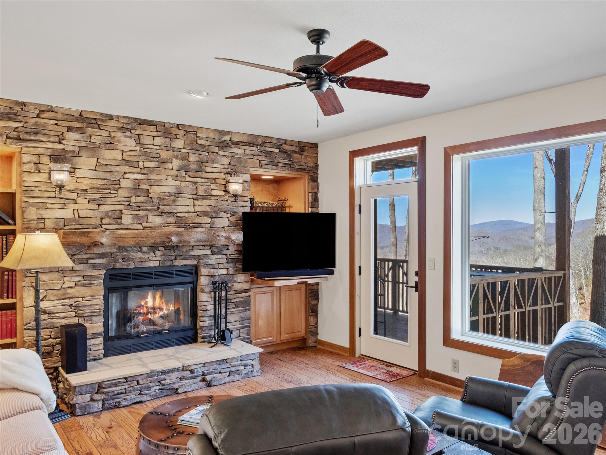 61 Creekside Way
