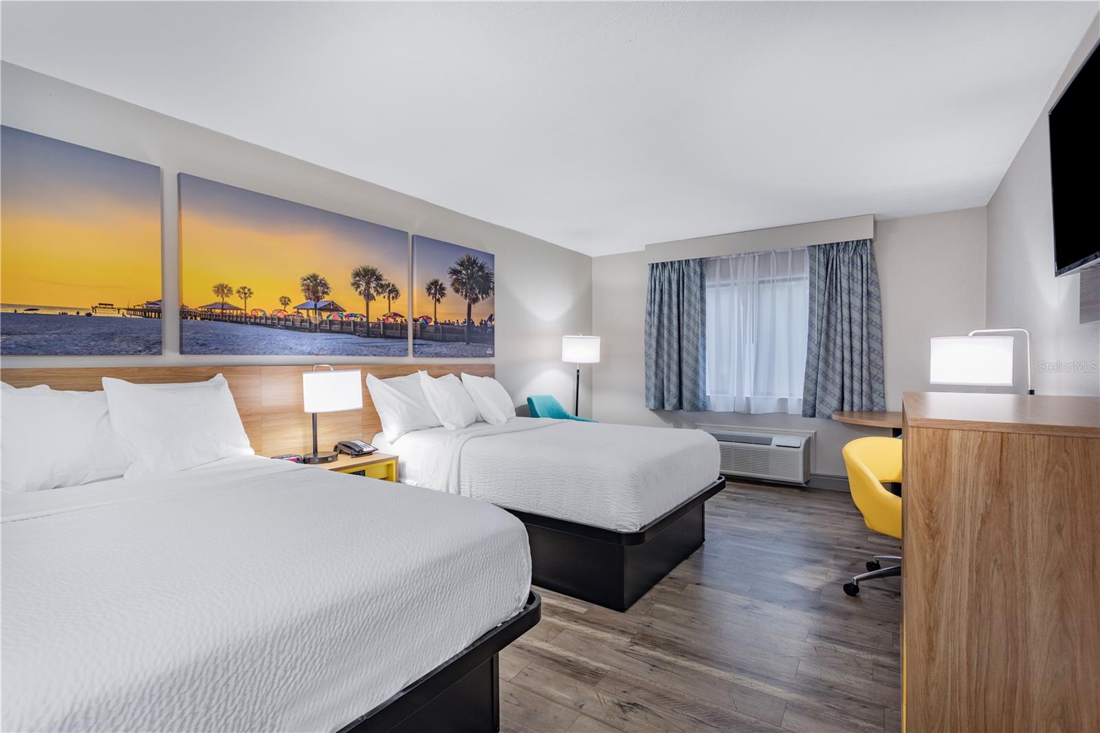 Hotel/Motel at 8245 S US-17-92 HWY, CASSELBERRY, photo 4 of 26