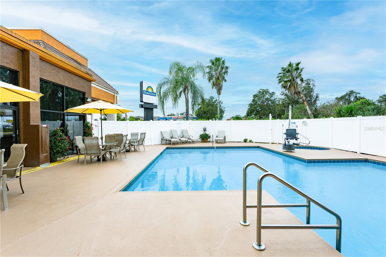 Hotel/Motel at 8245 S US-17-92 HWY, CASSELBERRY, photo 25 of 26