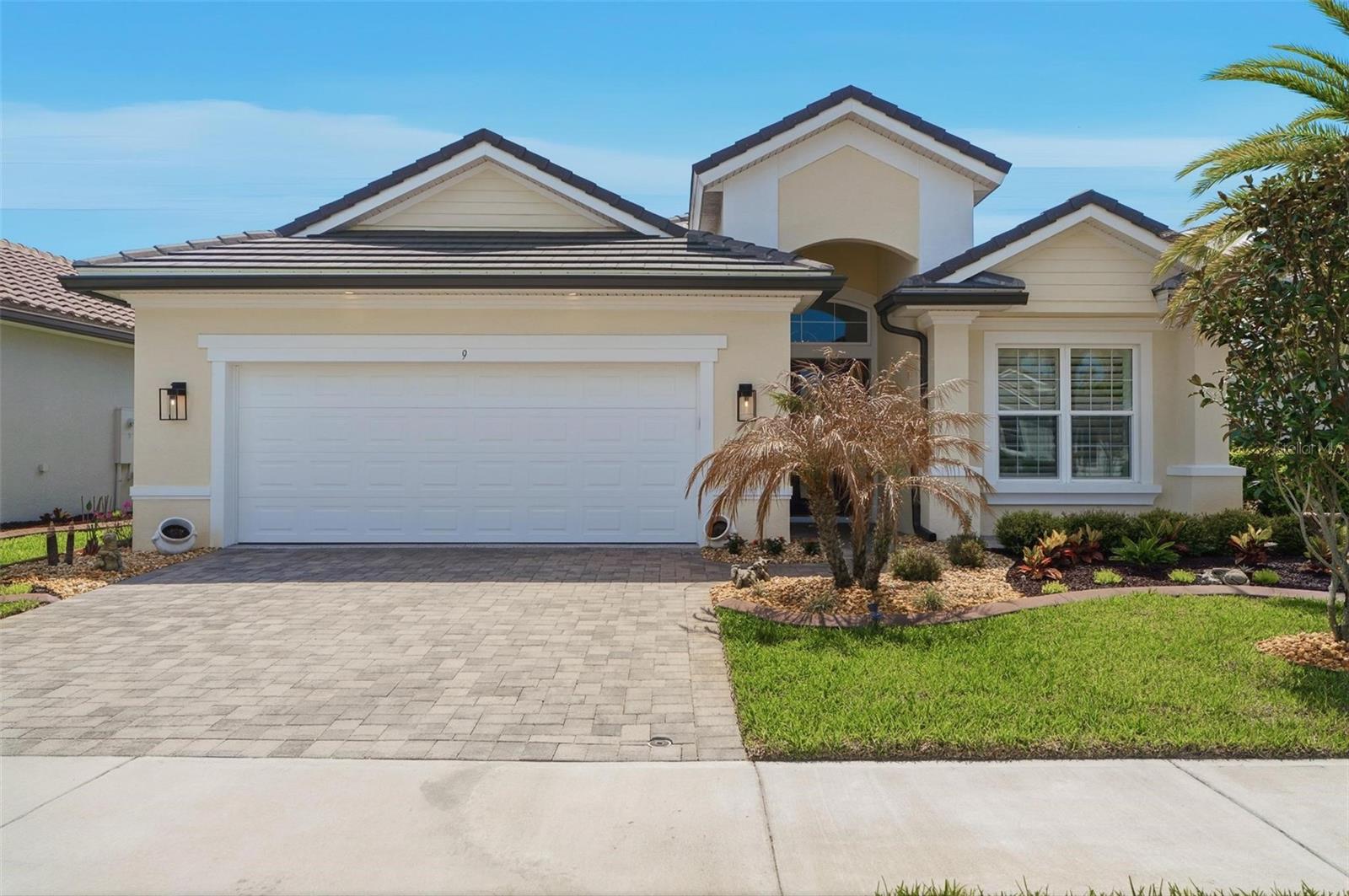 Single Family Residence at 9 DEL PALMA DR, PALM COAST, photo 2 of 72