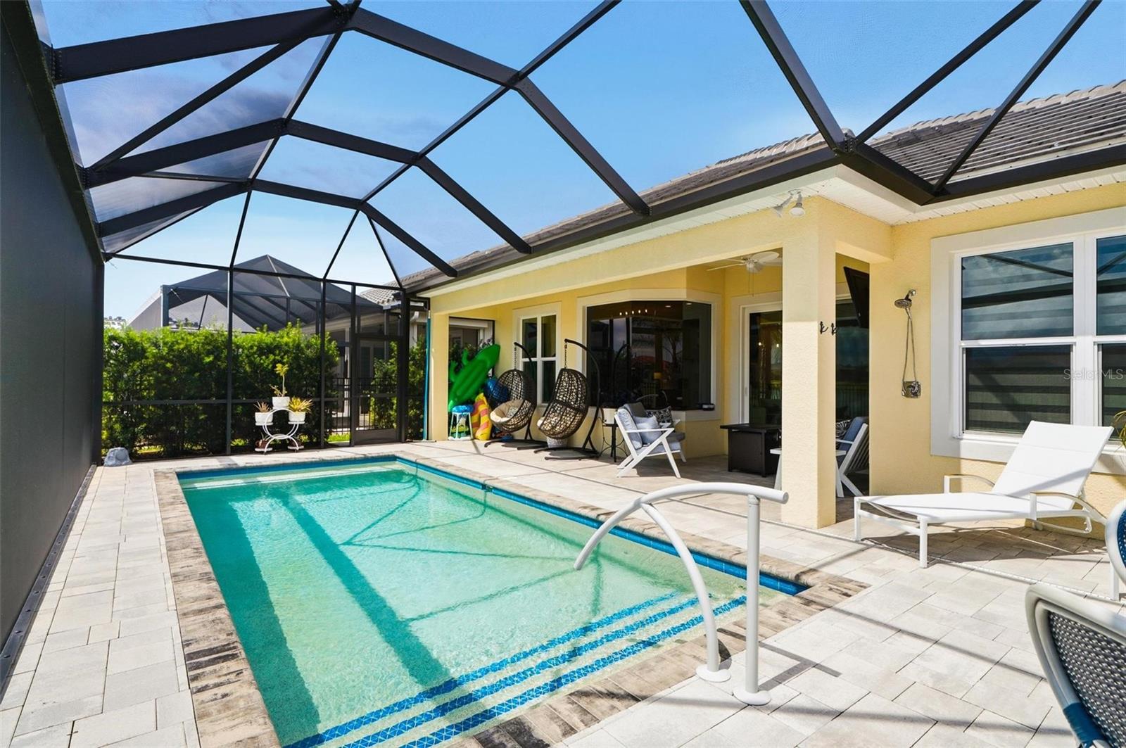 Single Family Residence at 9 DEL PALMA DR, PALM COAST, photo 13 of 72