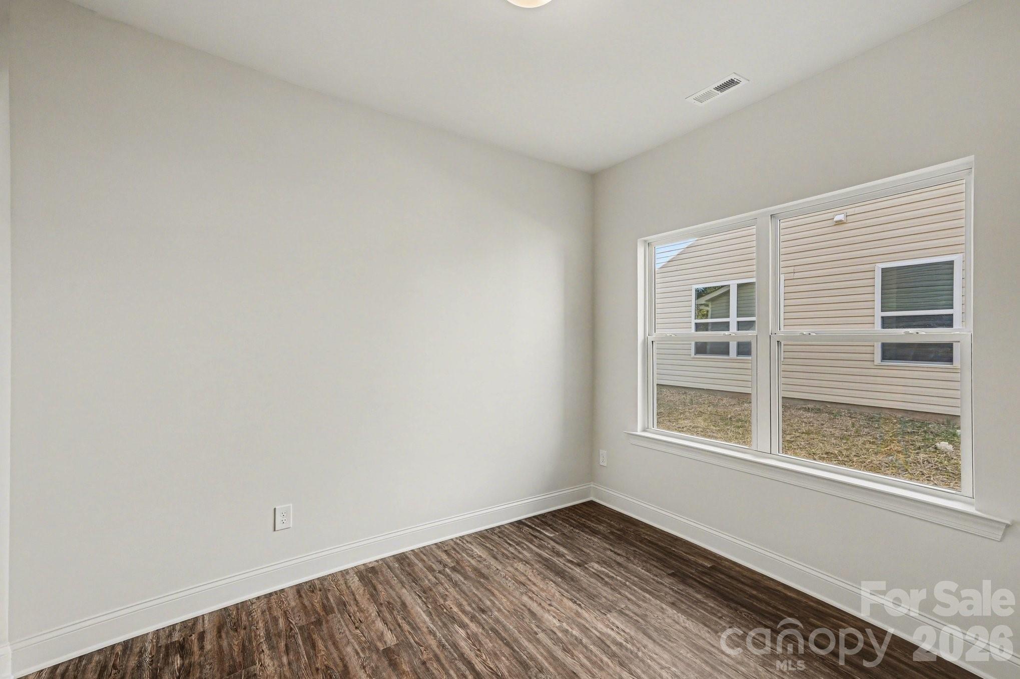 Single Family Residence at 566 W Wilson Avenue, Mooresville, photo 14 of 24