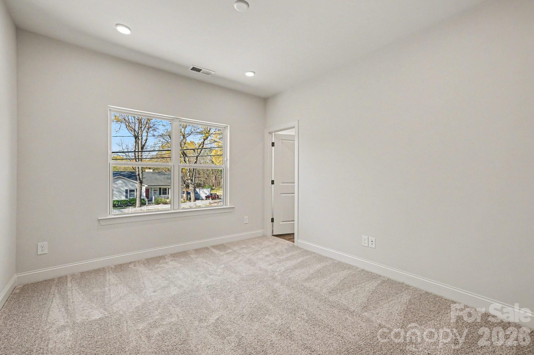 Single Family Residence at 566 W Wilson Avenue, Mooresville, photo 16 of 24