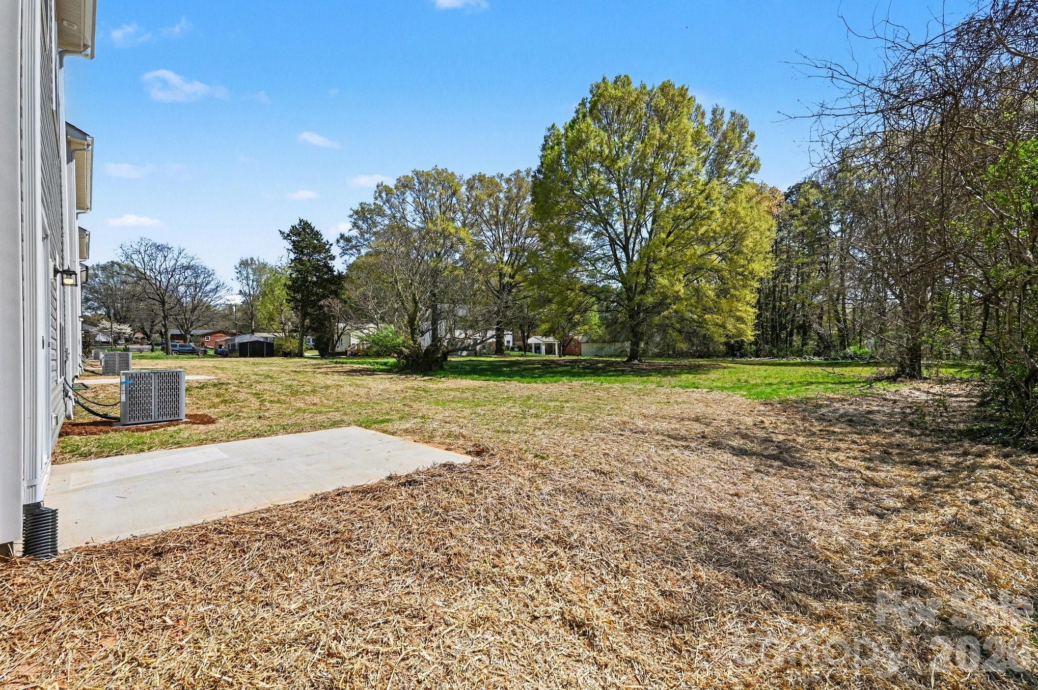 Single Family Residence at 566 W Wilson Avenue, Mooresville, photo 24 of 24