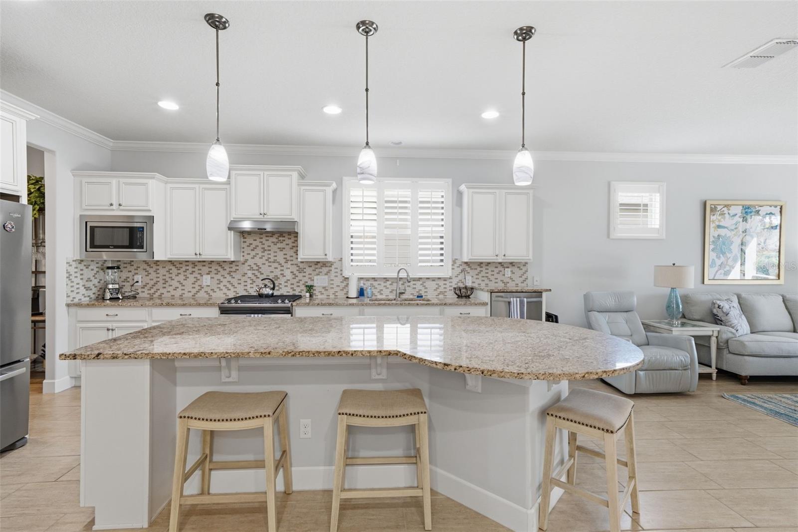 Single Family Residence at 112 CASTELLON CT, DAVENPORT, photo 17 of 71