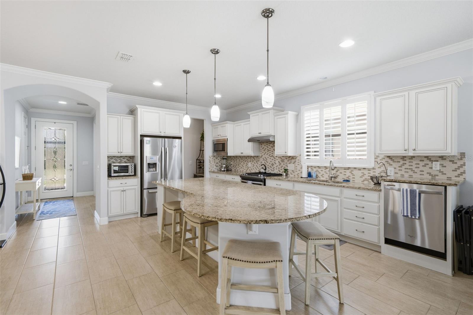 Single Family Residence at 112 CASTELLON CT, DAVENPORT, photo 18 of 71