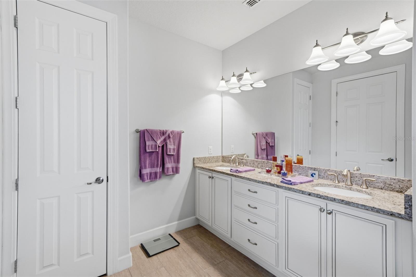 Single Family Residence at 112 CASTELLON CT, DAVENPORT, photo 31 of 71