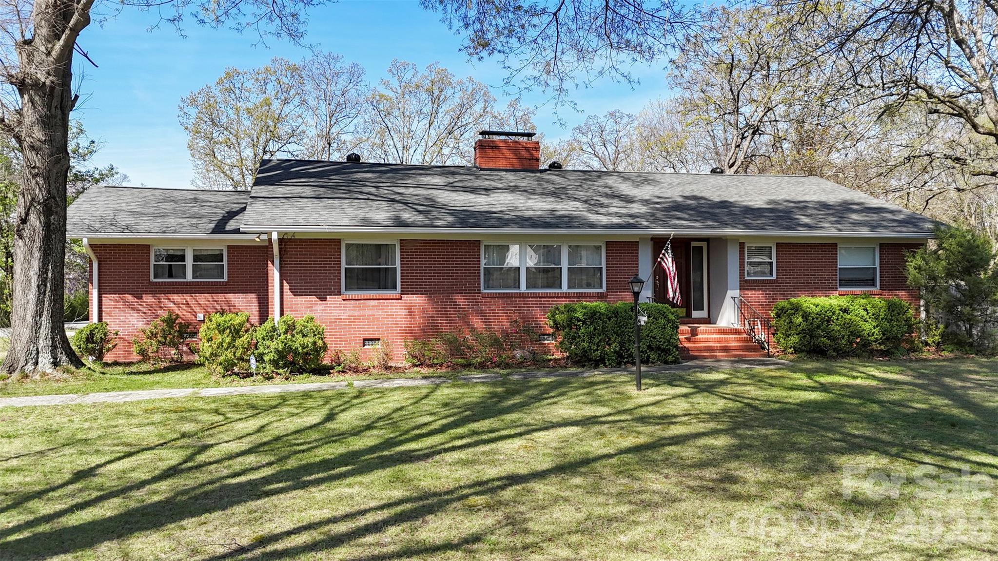 Business at 2108 S Cannon Boulevard, Kannapolis, photo 2 of 25