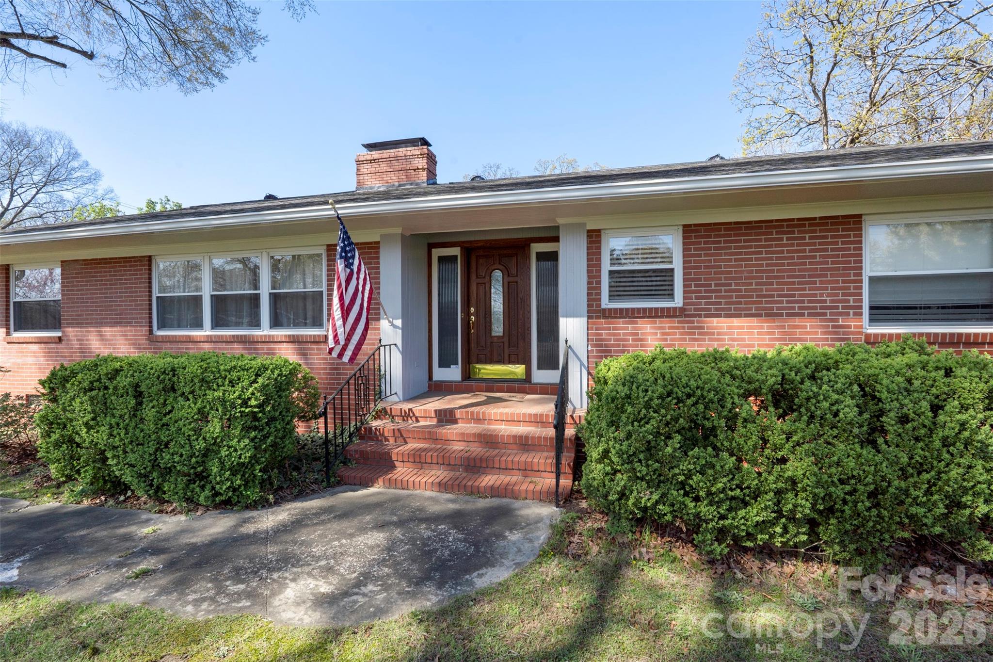 Business at 2108 S Cannon Boulevard, Kannapolis, photo 3 of 25