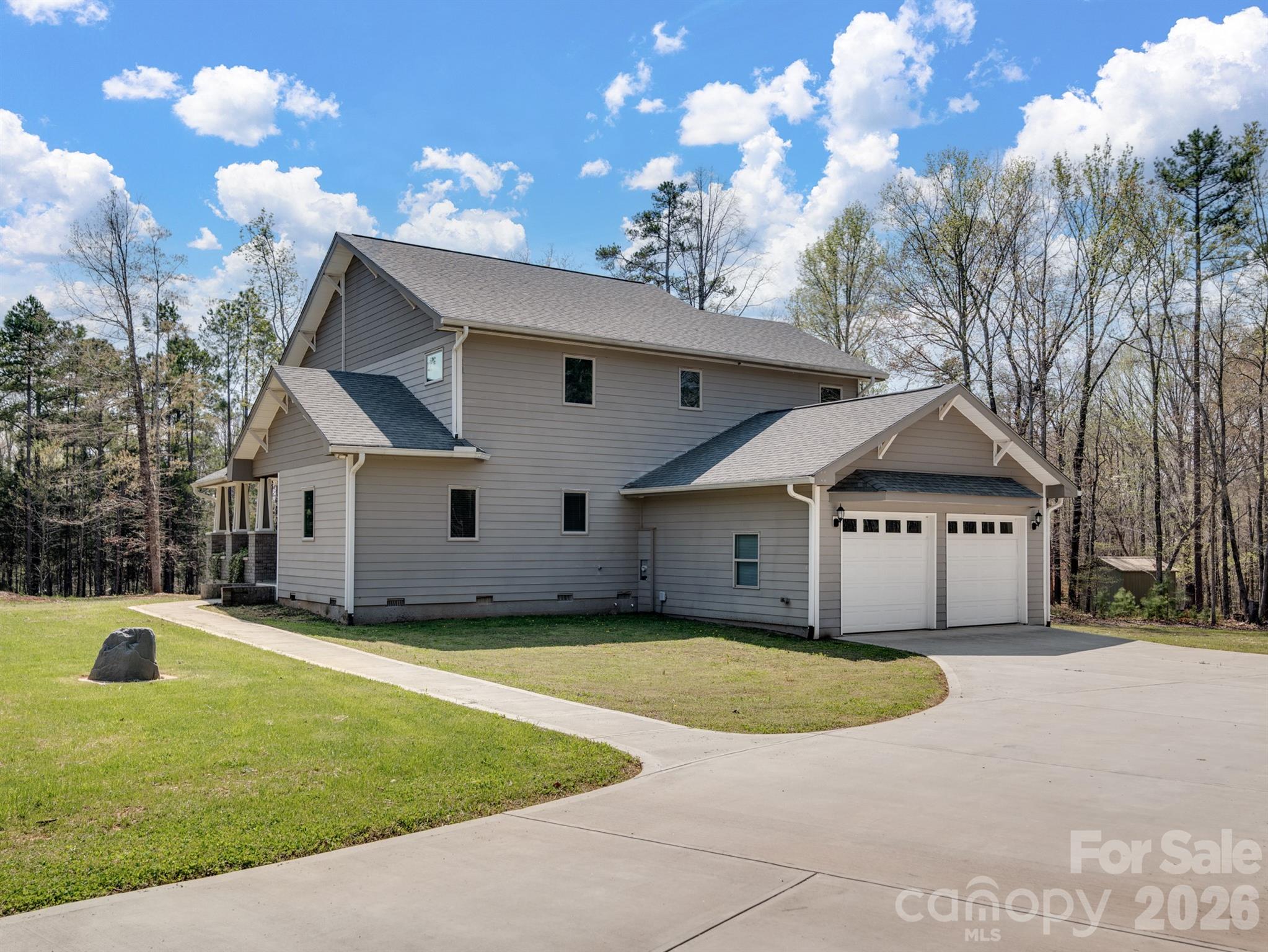 Single Family Residence at 8128 Cane Pointe Lane, Waxhaw, photo 3 of 46