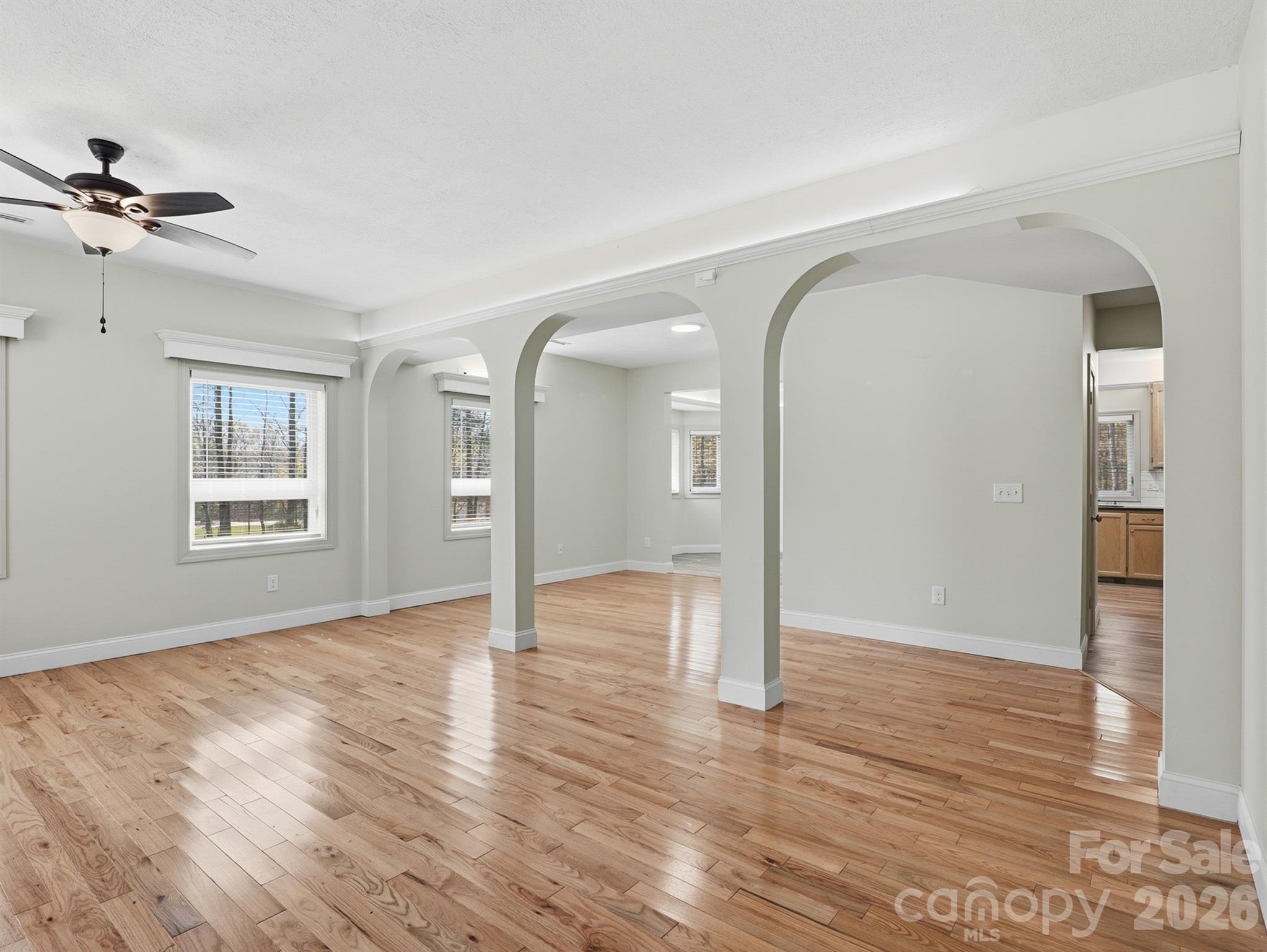 Single Family Residence at 8128 Cane Pointe Lane, Waxhaw, photo 8 of 46