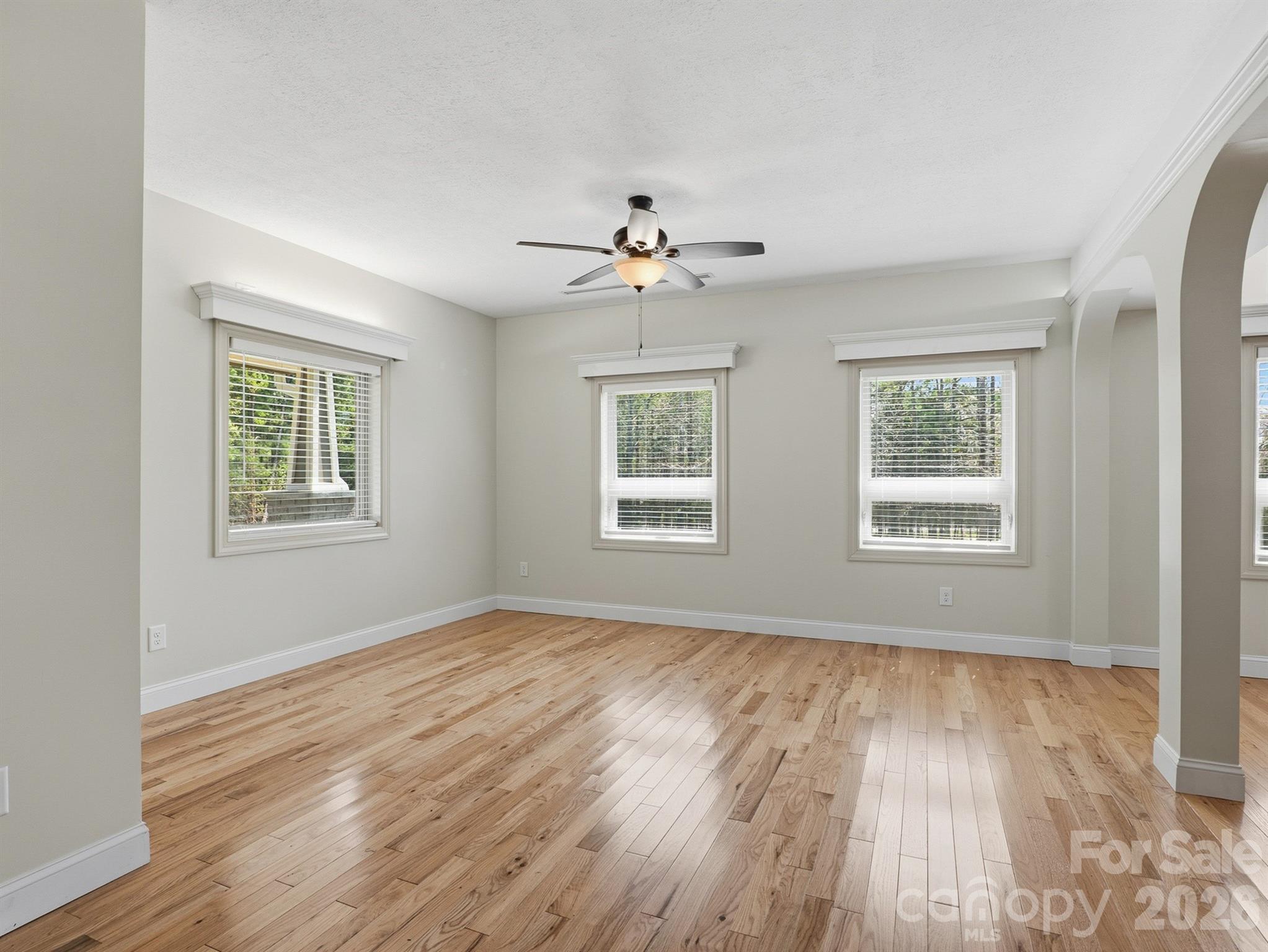 Single Family Residence at 8128 Cane Pointe Lane, Waxhaw, photo 9 of 46